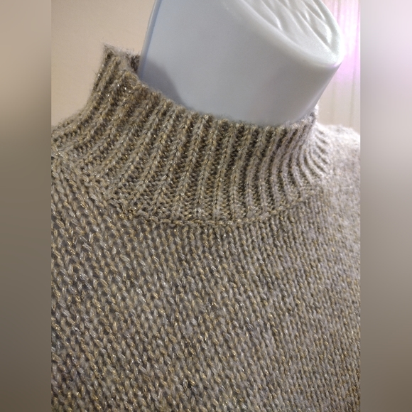 BB Dakota Steve Madden Long Sleeve Sweater - Picture 3 of 9